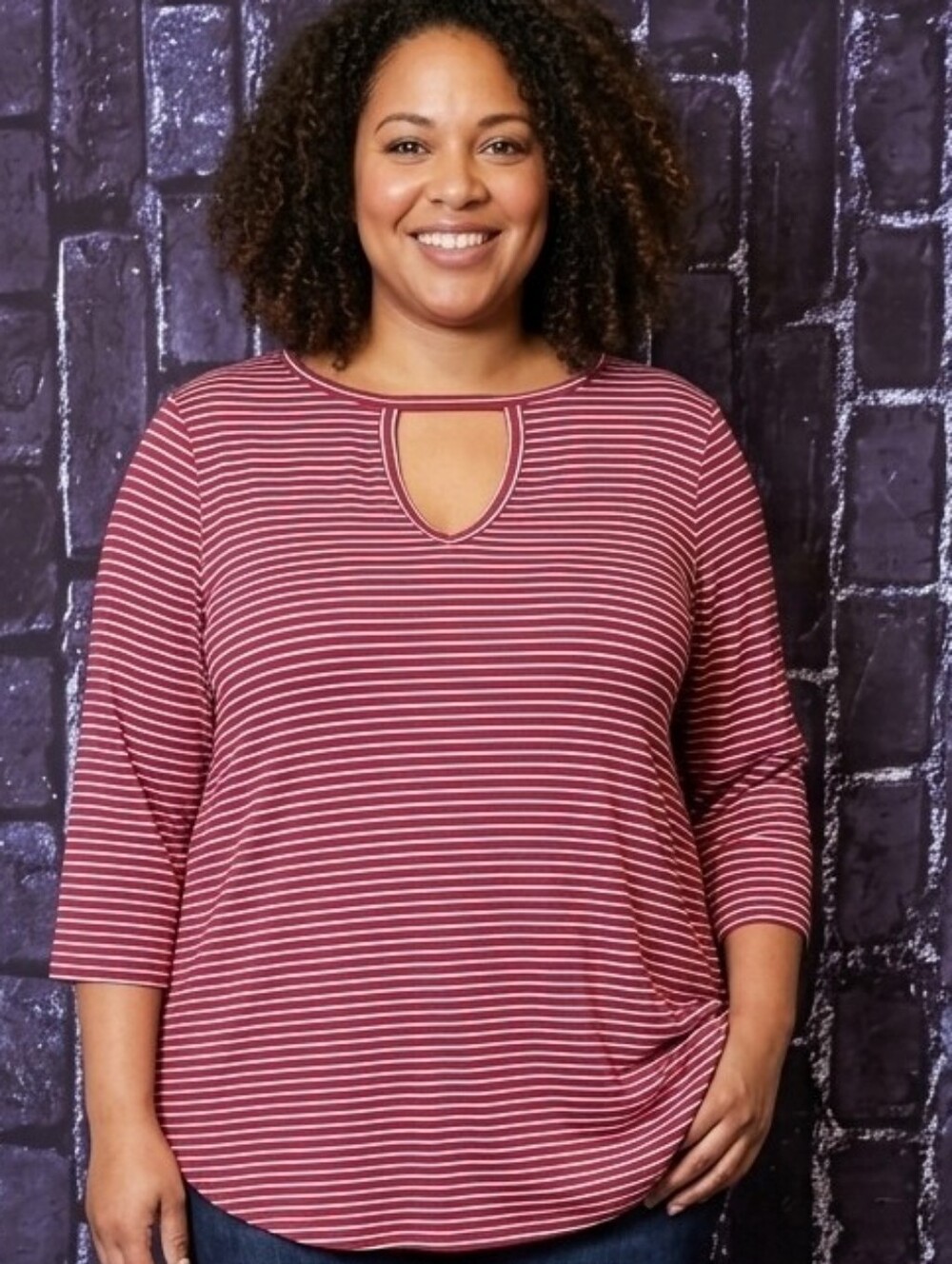 No Comment
Women's Size 1X Burgundy Striped Keyhole Neckline 3/4 Sleeve Tunic